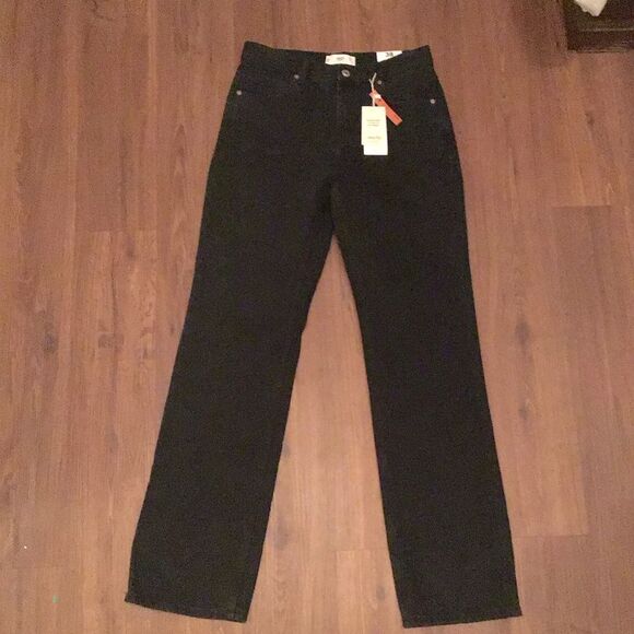 NWT MNG Black Straight Mid Rise Jeans - Picture 3 of 7